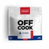 تکه های توت فرنگی و بستنی وانیل Off Cook