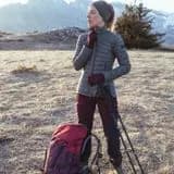 kadin-trekking-sirt-cantasi-50l-mt-100-easyfit (16)
